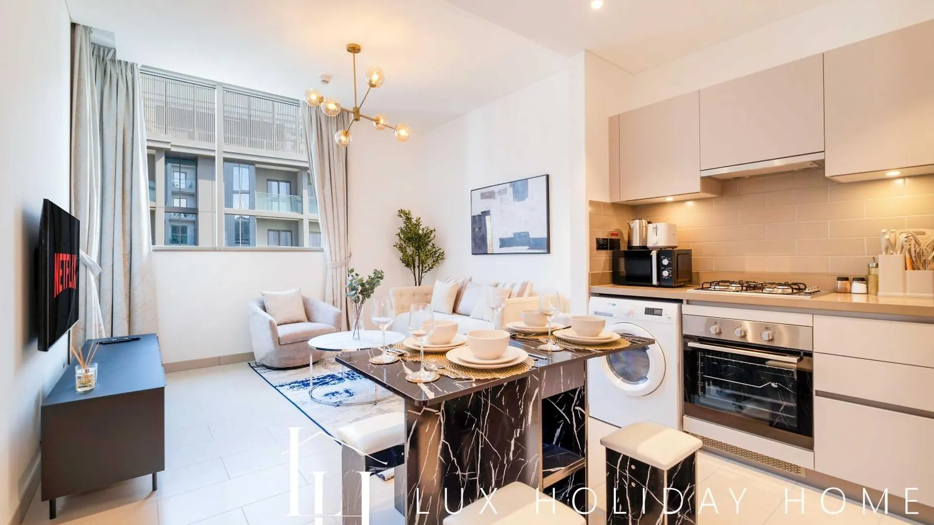 Apartment Lux The Executive Sobha Suite 3 Dubai